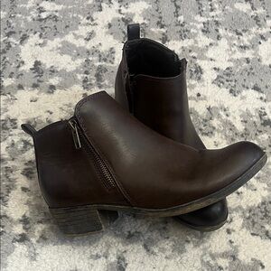 Classic Brown Ankle Boots